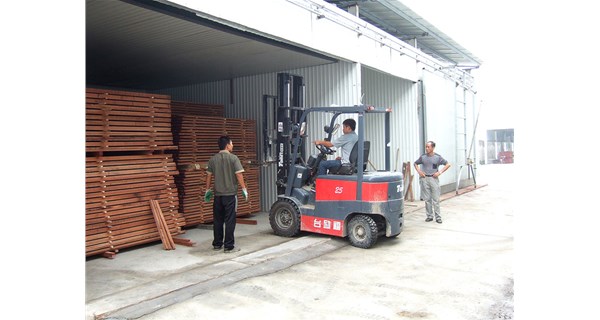 魯宏博木材烘干機的售后服務包括哪些內容？